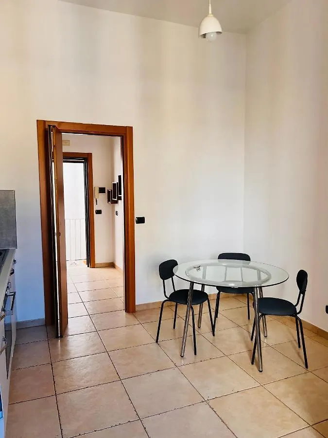 Mamo1 - Appartamento In Pieno Centro Citta Bari Apartament